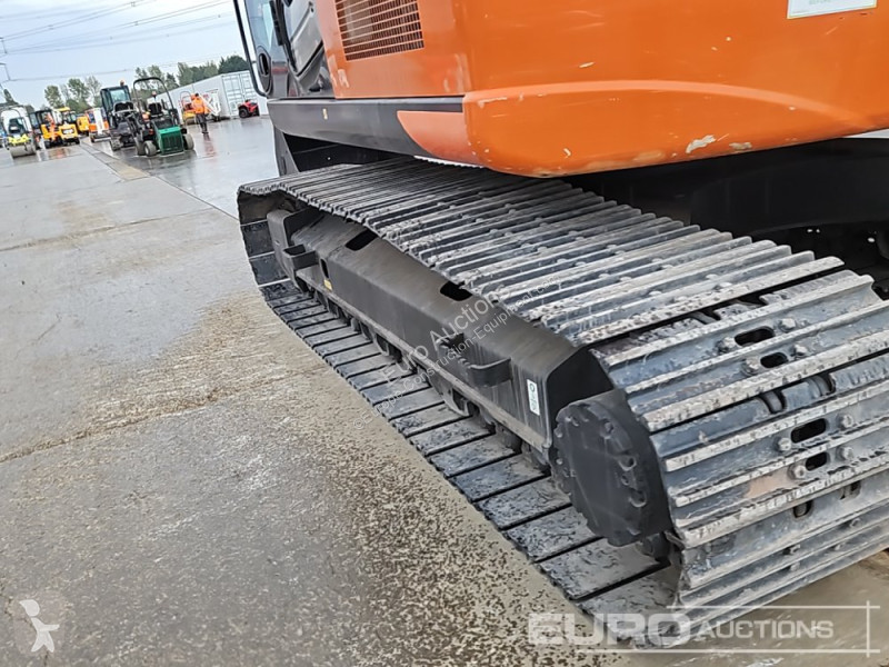 Excavadora Hitachi -6