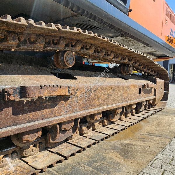 Excavadora Hitachi -5 with scrap shear Labounty...