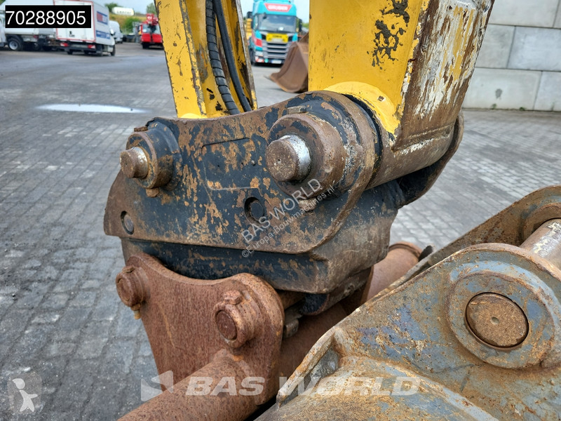 Escavadora Caterpillar 308 E