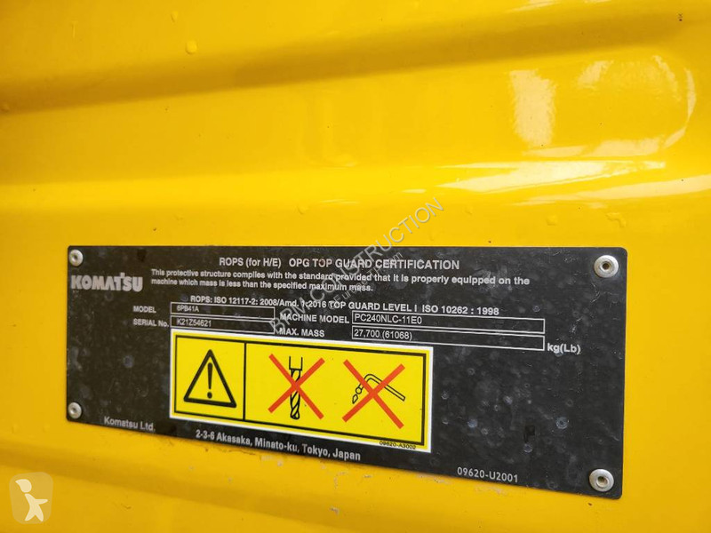 Escavatore Komatsu -11