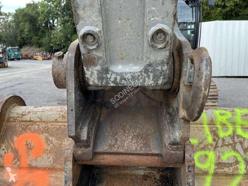 Escavadora Liebherr