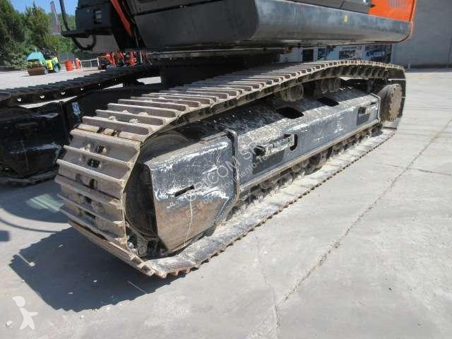 Escavadora Hitachi ZX160 LC-5B