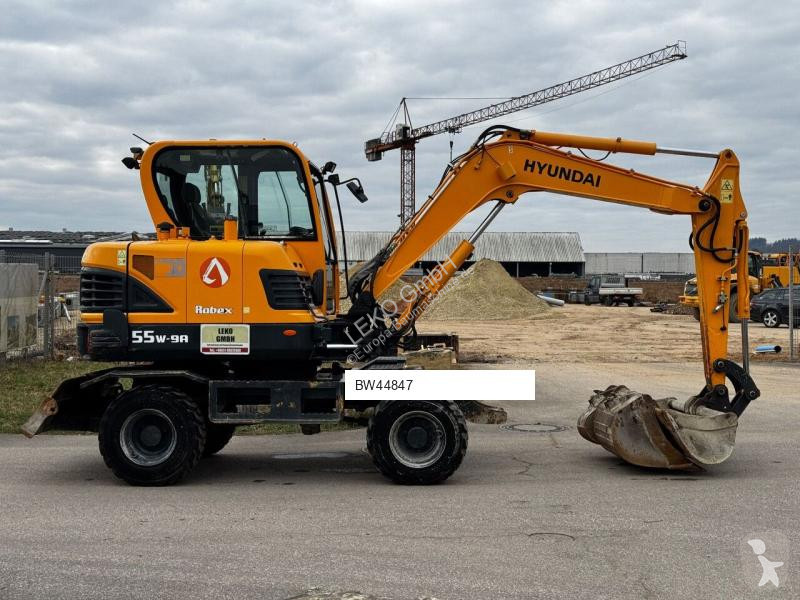 جرافة Hyundai Robex 55W-9A