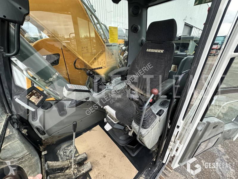 Escavadora Liebherr  R926 COMPACT