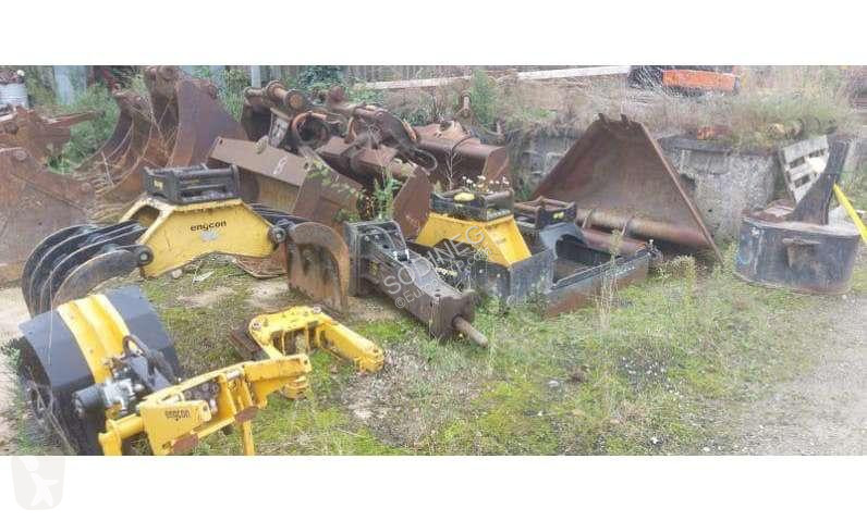 Excavator Caterpillar R