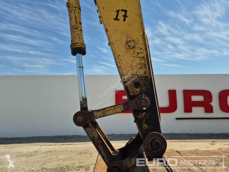 Excavator Komatsu PC210LC-8M0