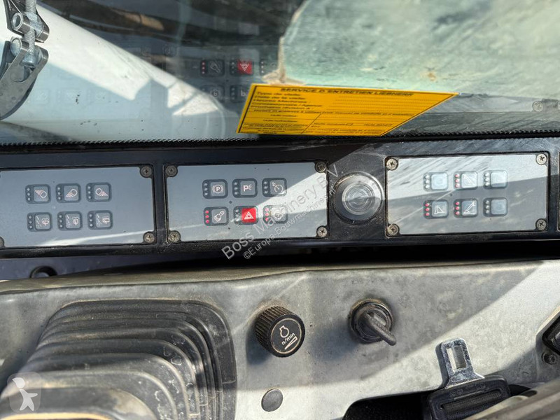 Lopatový nakládač Liebherr A918 Compact - 4...