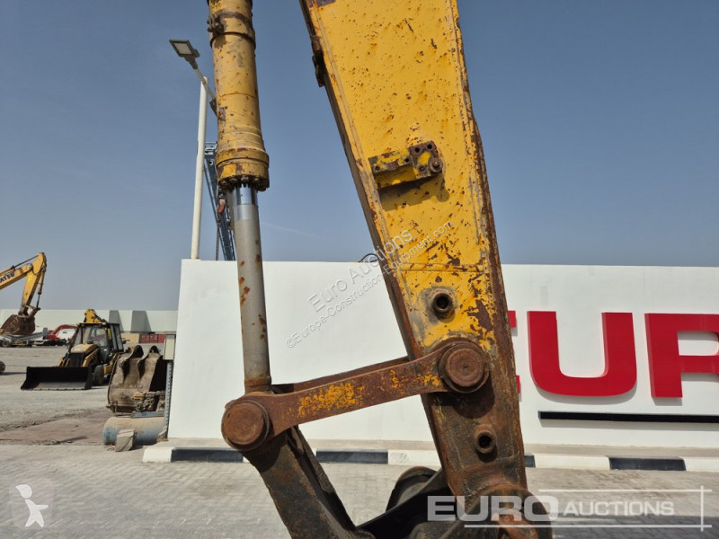 Escavatore Komatsu PC210-8M0