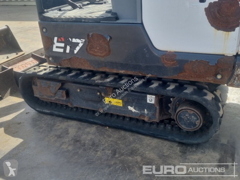 Skovl Bobcat E17