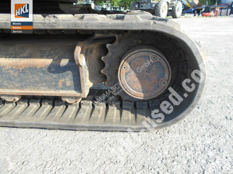 Escavadora Kubota KX 080-4