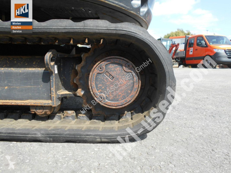 Escavadora Kubota KX 080-4