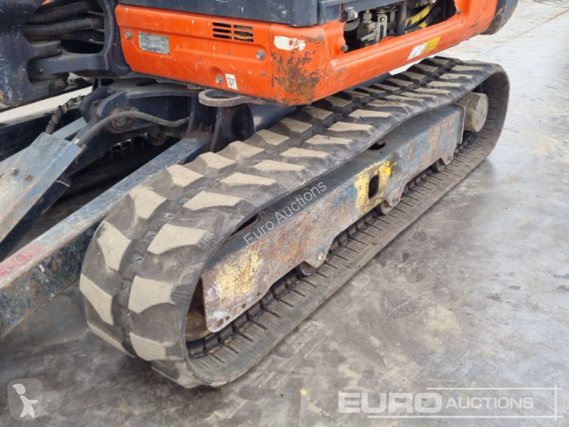 Escavadora Kubota KX027-4