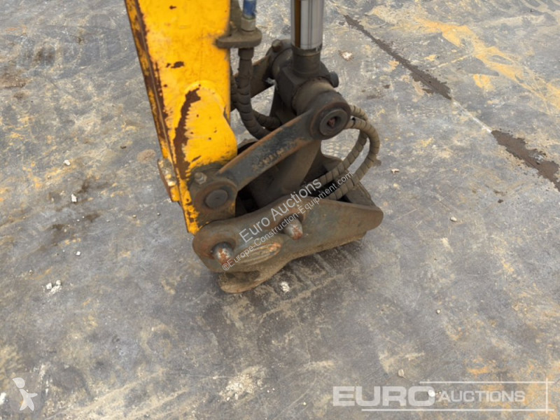 Excavator JCB L
