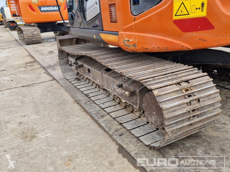 Excavadora Hitachi -6