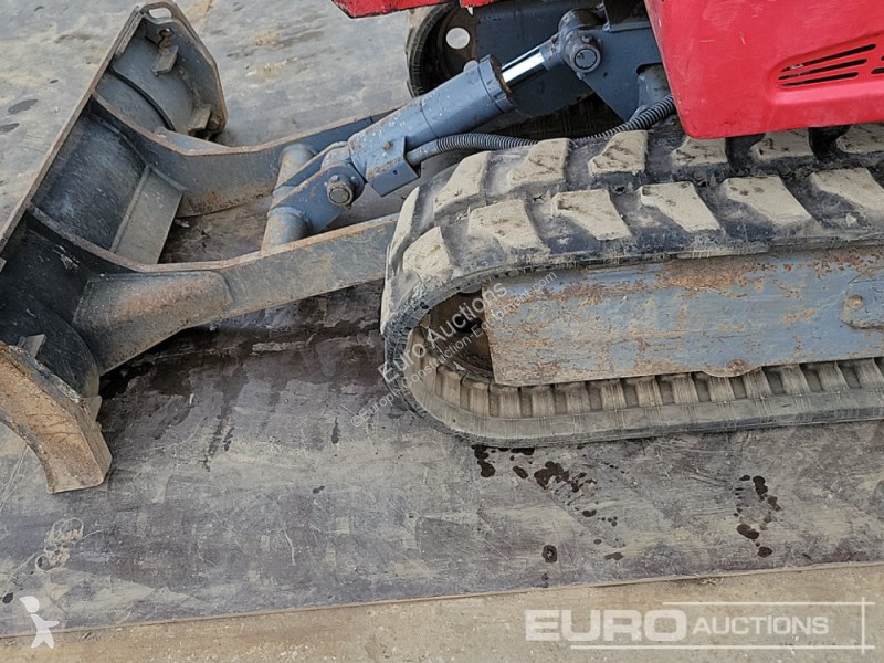 Escavadora Takeuchi TB216
