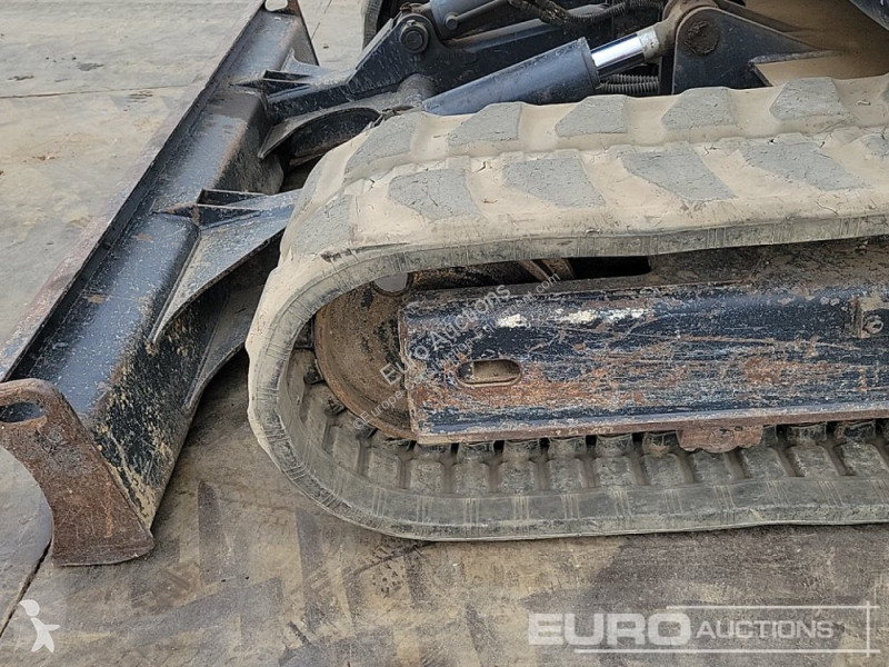 جرافة Bobcat