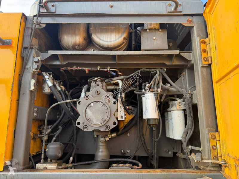 Escavadora Volvo EC750EL