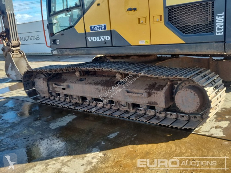 Excavator Volvo EC200EL