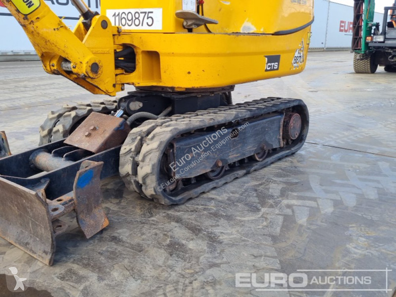 Lopatový nakládač JCB