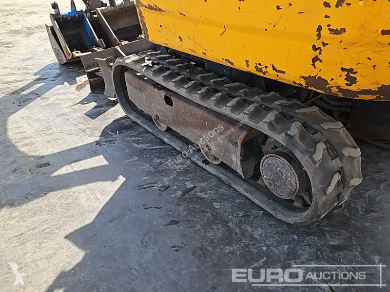 Lopatový nakládač JCB