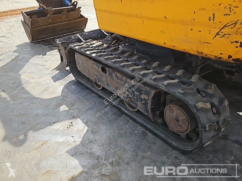 Lopatový nakládač JCB