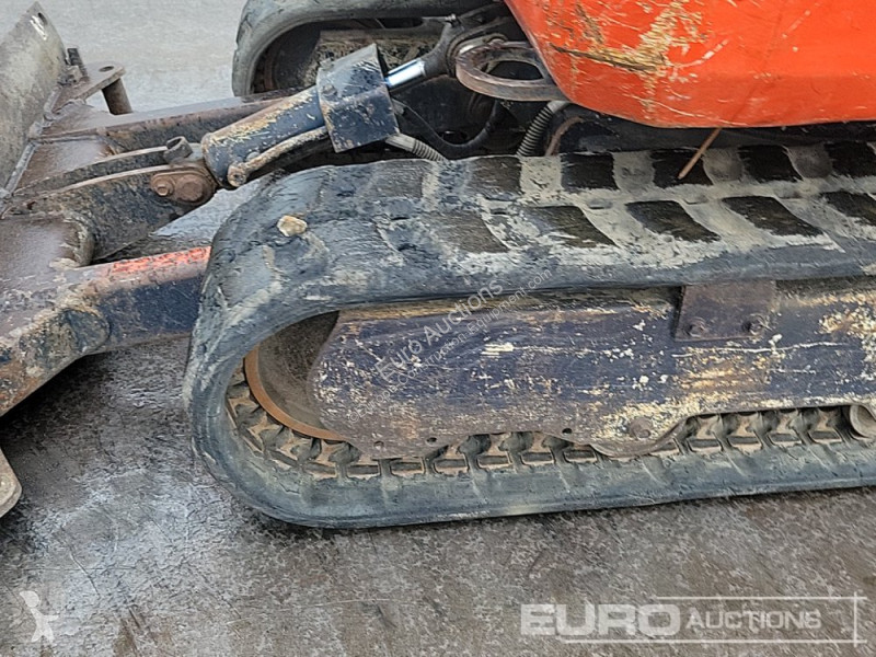 Lopatový nakládač Kubota KX015-4