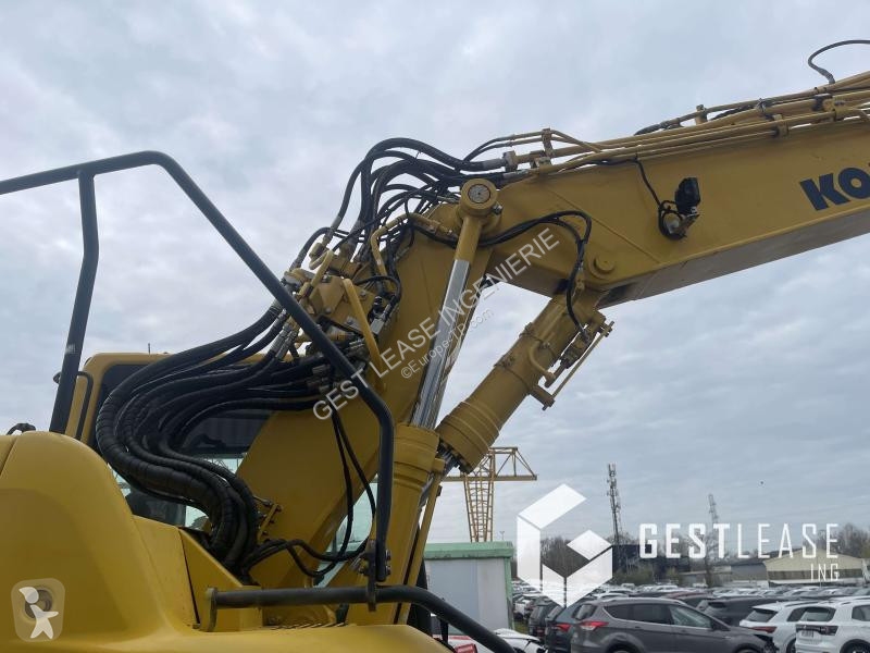 Escavadora Komatsu  PC138US-11