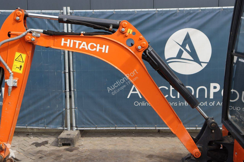Escavatore Hitachi ZAXIS19-CR