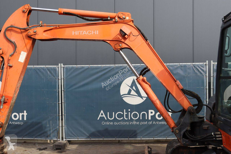 Excavator Hitachi CLR