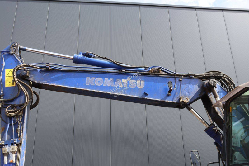 Escavatore Komatsu PW148-8