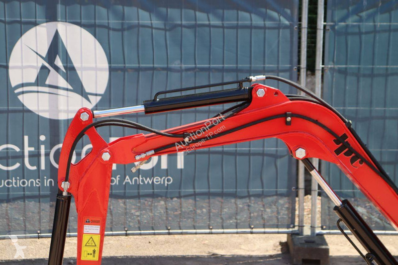 Excavadora JPC HT12