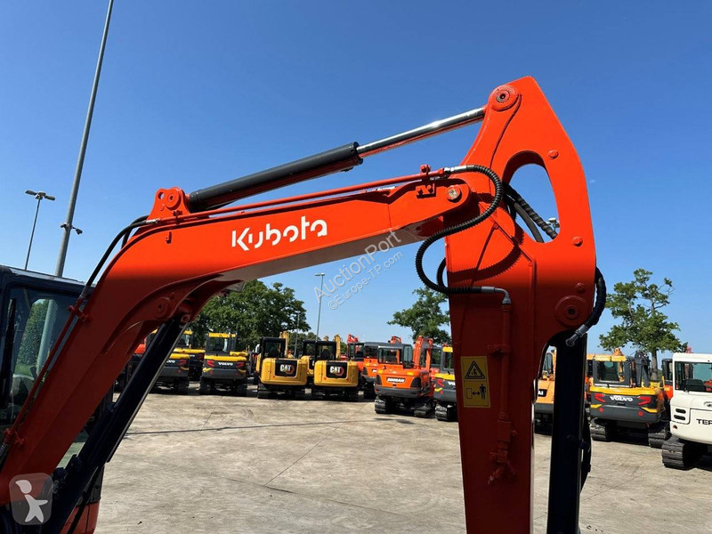 Escavatore Kubota KX165-5