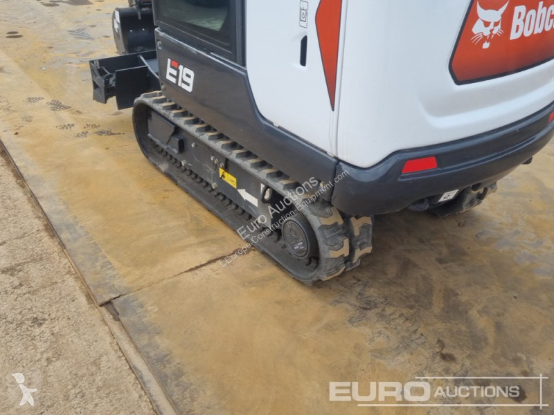 Lopatový nakládač Bobcat E19