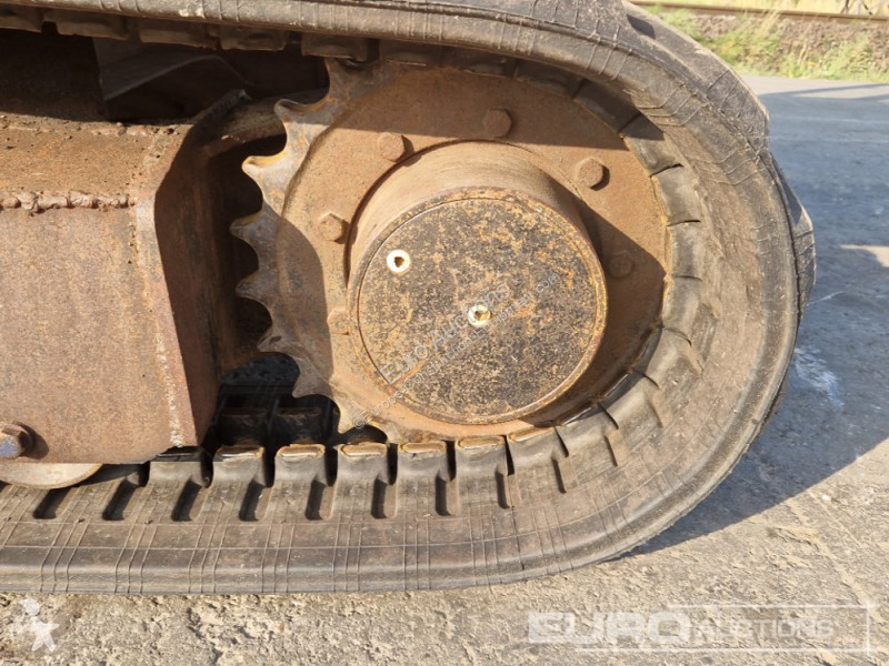 Escavadora Takeuchi