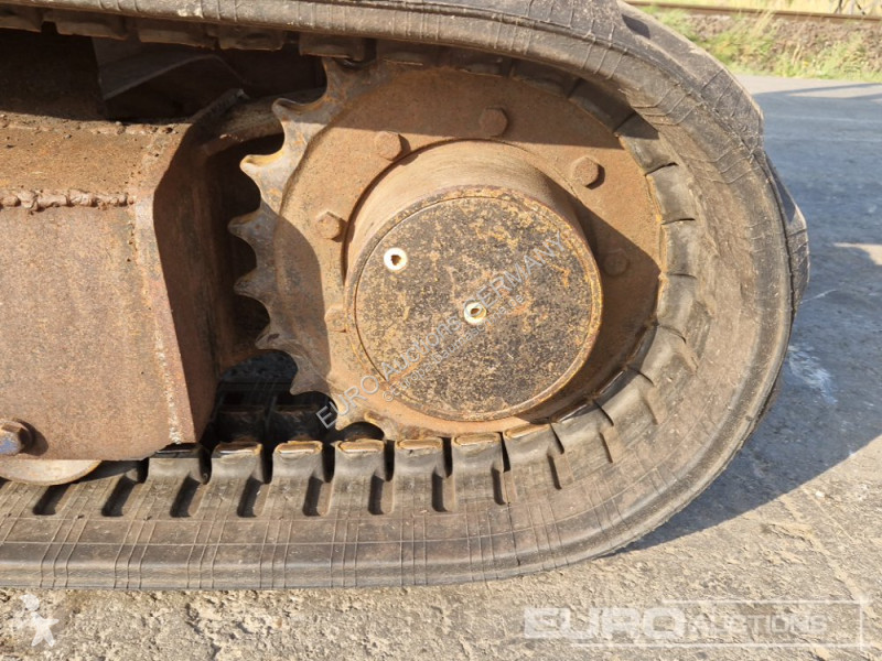 جرافة Takeuchi