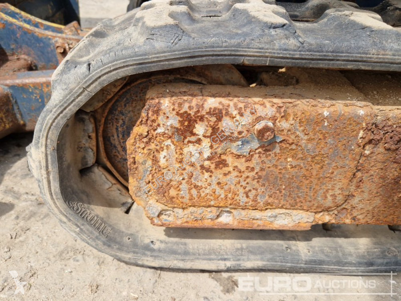 Escavadora Kubota KX-012