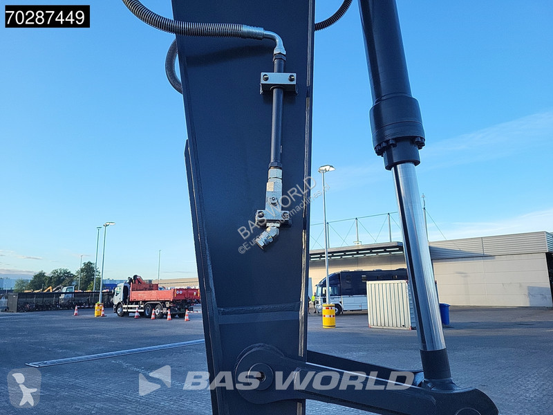 Lopatový nakládač Hyundai R215 L