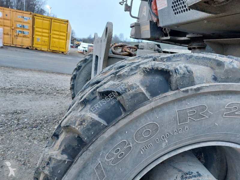 Skovl Hitachi W-5 B
