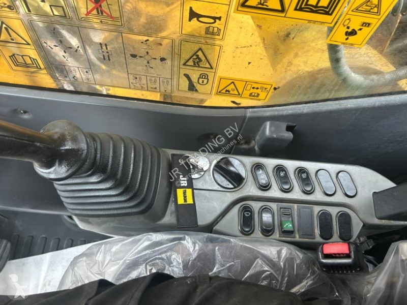 Excavator Komatsu LC-10