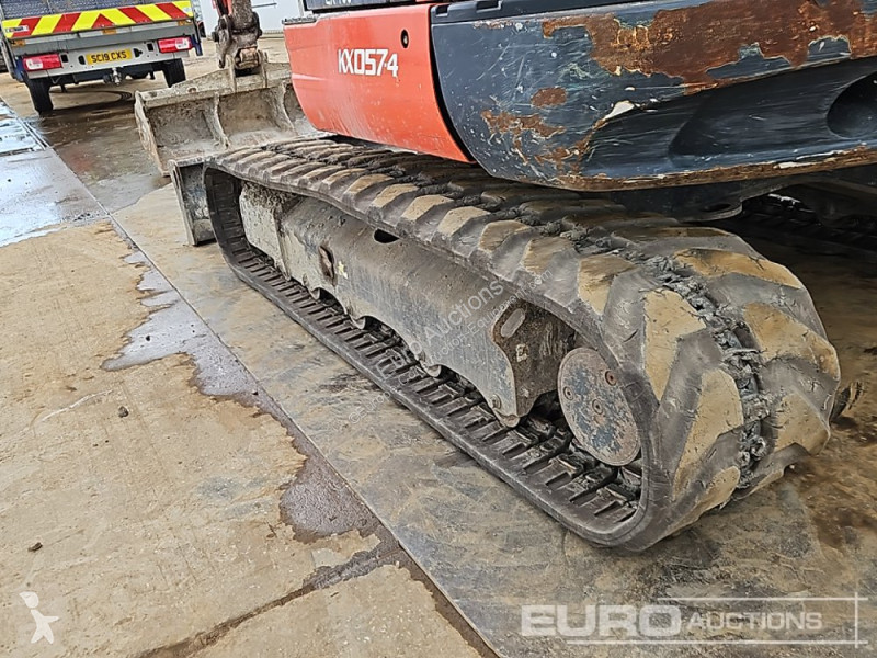 Lopatový nakládač Kubota KX057-4