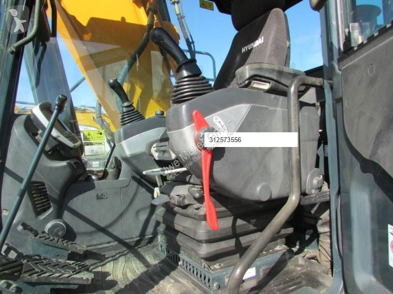 Graafmachine Hyundai Kettenbagger / 66.000 EUR...
