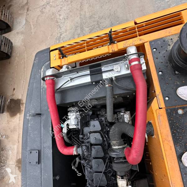 جرافة Hyundai 225-9s