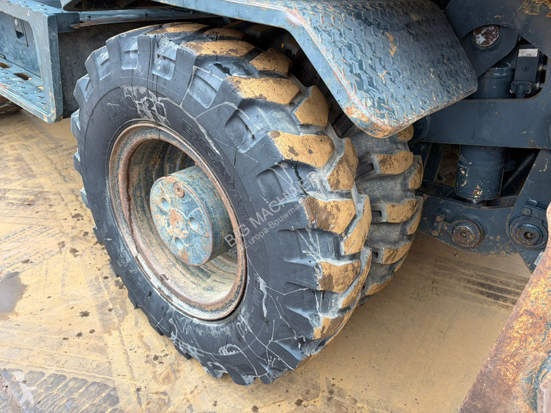 Rýpadlo Hyundai Robex 180W-9A