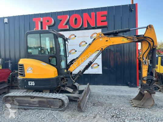 Lopatový nakládač Bobcat e35 cabine à 23500 € ht