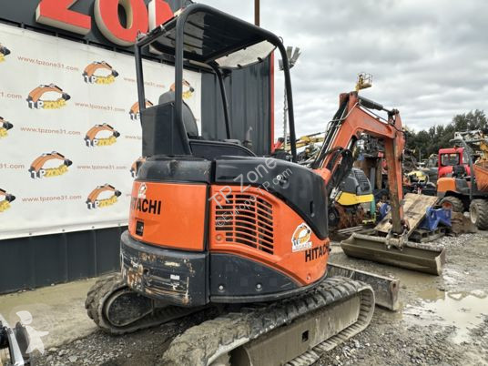 Rýpadlo Hitachi zx29u-3 balancier long à 18 500...