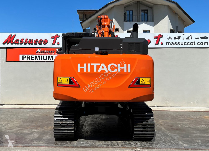 Экскаватор Hitachi