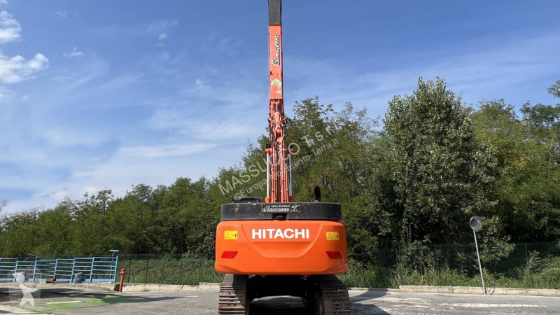 جرافة Hitachi 5B CMA