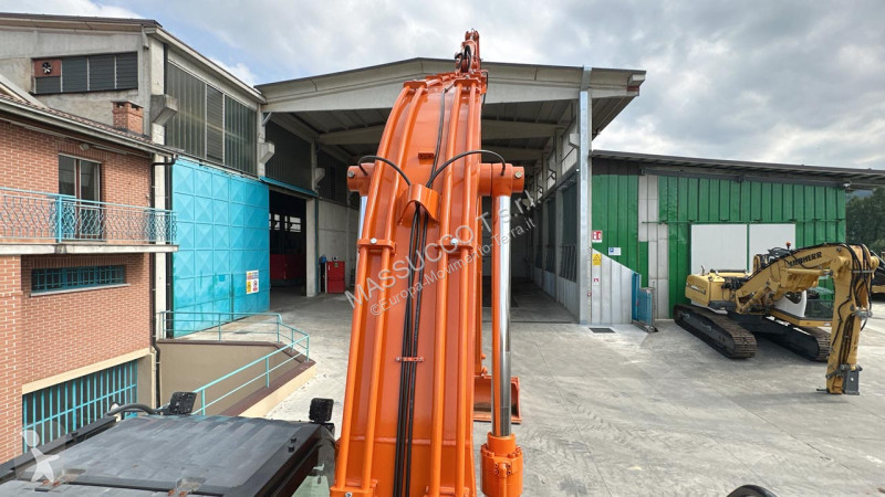 Skovl Hitachi SLF