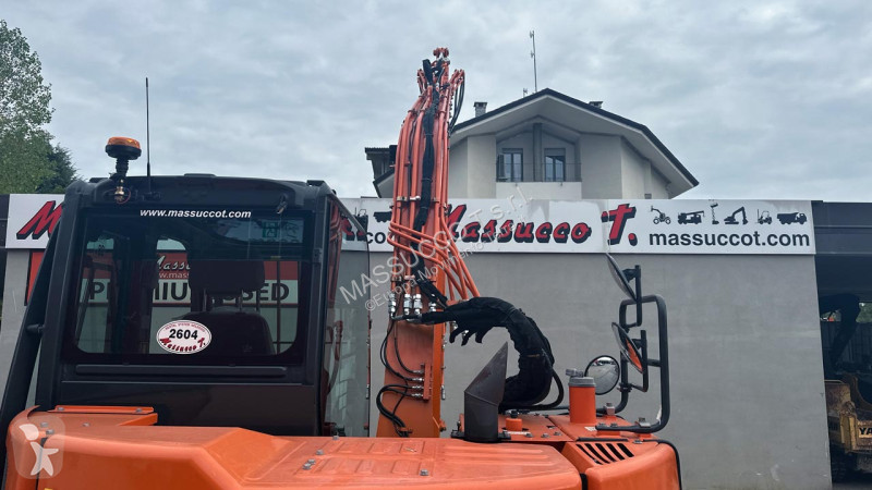 Escavatore Hitachi 6 SLF