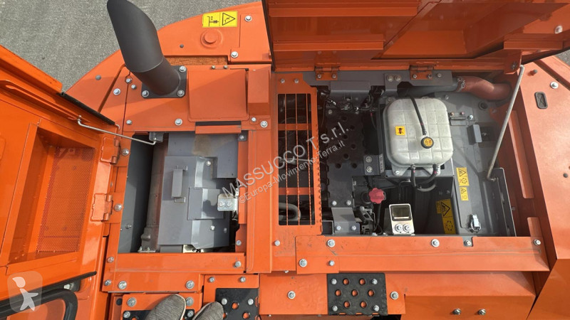 Skovl Hitachi 7